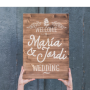 cartel de madera con mensaje personalizado welcome wedding para bodas rústicas y vintage