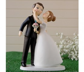 Figura de novios besito para la tarta nupcial o como regalo para los siguiente en casarse
