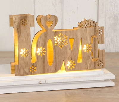 Palabra Love con luz led para decorar tu boda