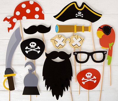 Set de postizos piratas 12 piezas para fiestas infantiles o Comuniones