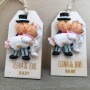 imán pareja de novios en tarjeta de madera personalizada como detalle para los invitados a la boda
