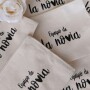 neceser equipo de la novia como regalo de despedida de soltera para tus amigas y familiares