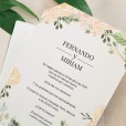 Texto impreso en la invitación Just Married para informar a los invitados de los detalles del enlace