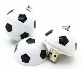 memoria usb en forma de balón de fútbol para los amantes al fútbol como detalle para comuniones