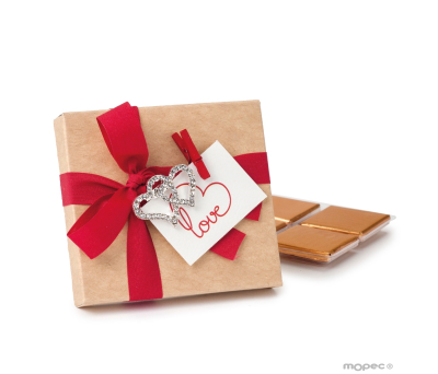 Caja 4 napolitanas con broche corazón strass y tarjeta love - AVAB600