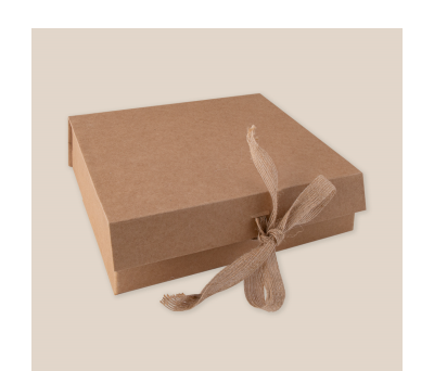 Caja de Cartón Plegable con Cierre Decorativo - AGY50689