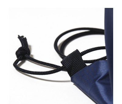 Mochila Saco RPET con Cremallera y Salida Auriculares
